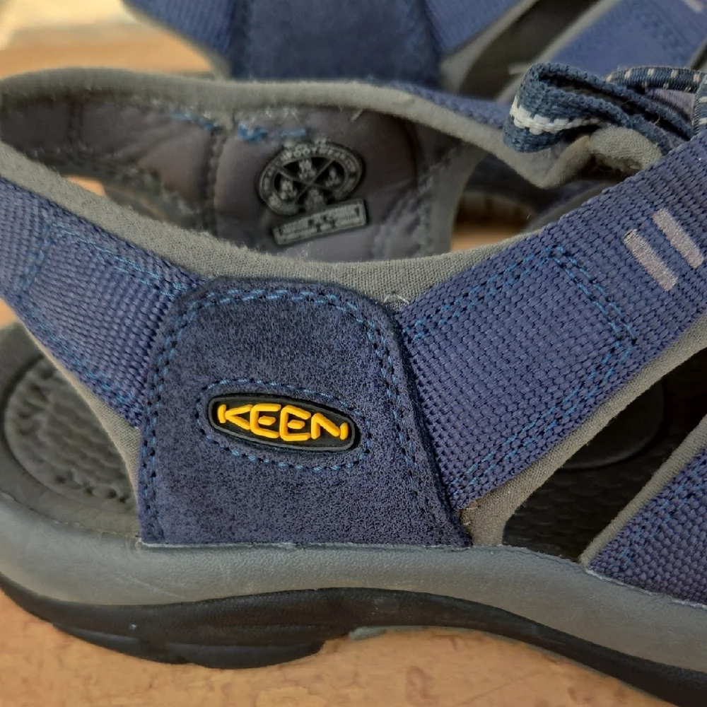 🌴 Keen Newport H2 Navy & Gray Water Hiking Outdoor Sport Sandals Size 10